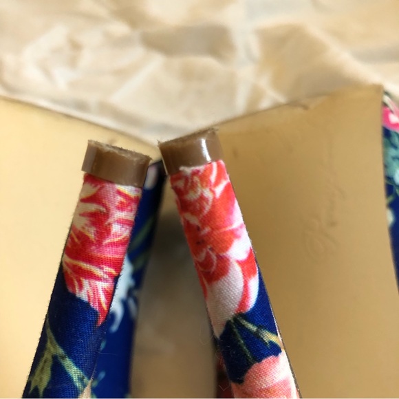PENNY LOVES KENNY Floral Pumps (US 8M [fits like 8.5?]) - Picture 11 of 14
